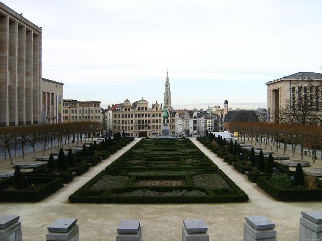 Grand Place Apartments Sablon Брюссель Екстер'єр фото